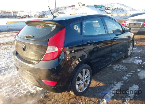 2014 Hyundai Accent Se z USA, uszkodzony, nr VIN KMHCU5AE9EU175044